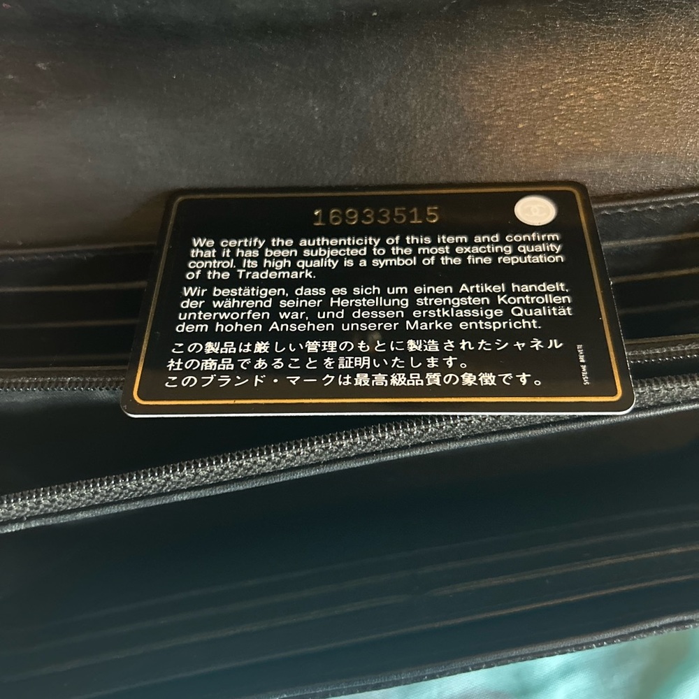 Chanel Wallets - Picture 7 of 8